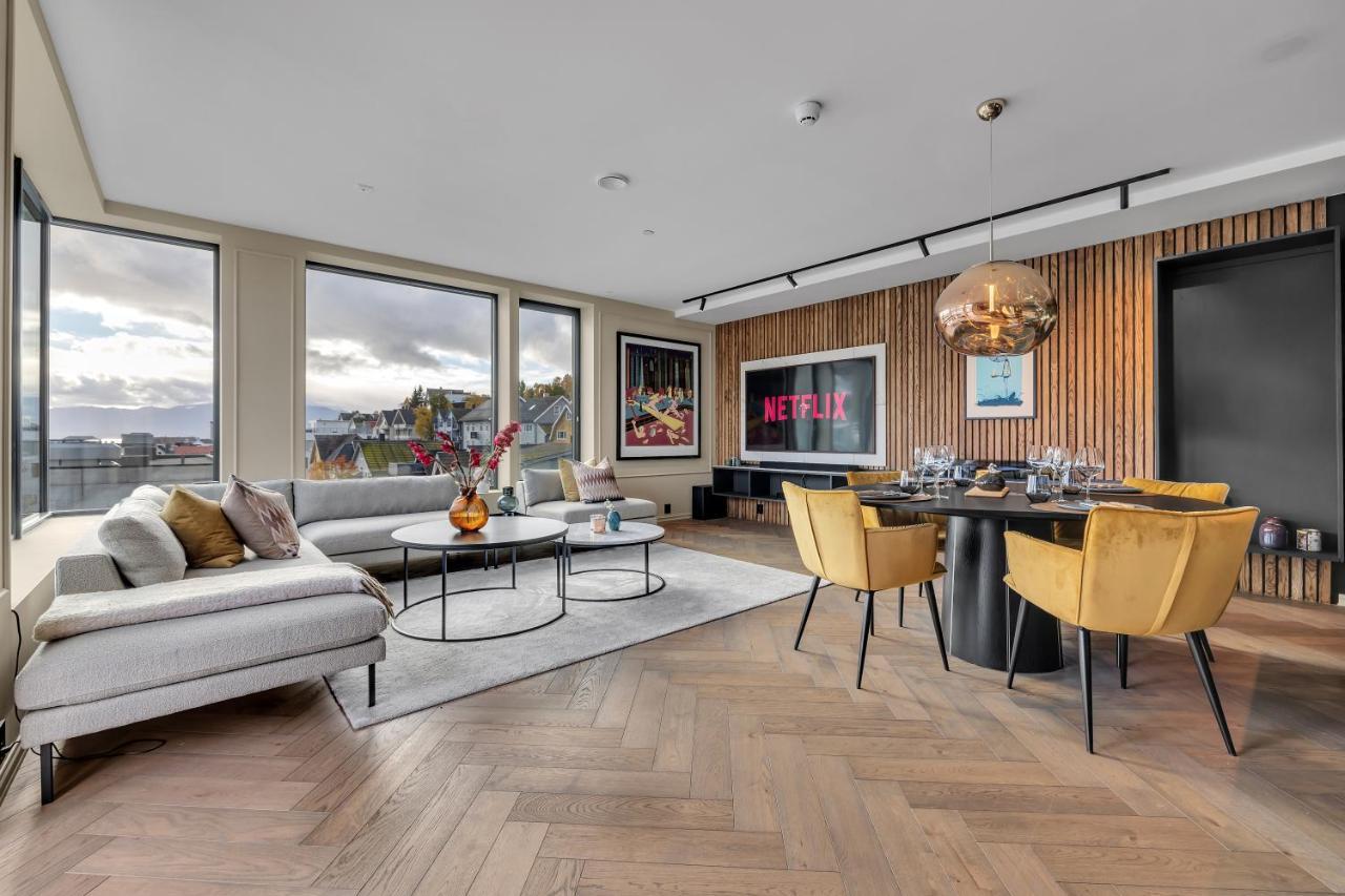 Penthouse In Downtown Tromso New Lejlighed Eksteriør billede